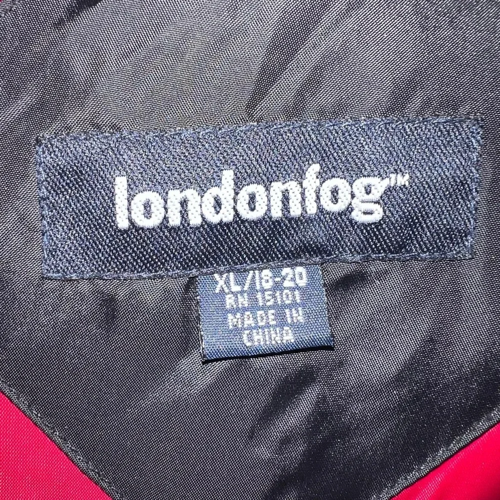 London Fog Puffer‎ Down Coat Youth XL 18-20 Black Quilted Lining Full Zip Jacket